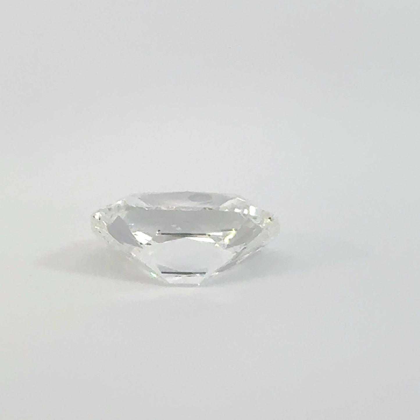 4.92 CT F VS1 Old Mine Cushion Lab-Grown Diamond ā IGI Certified