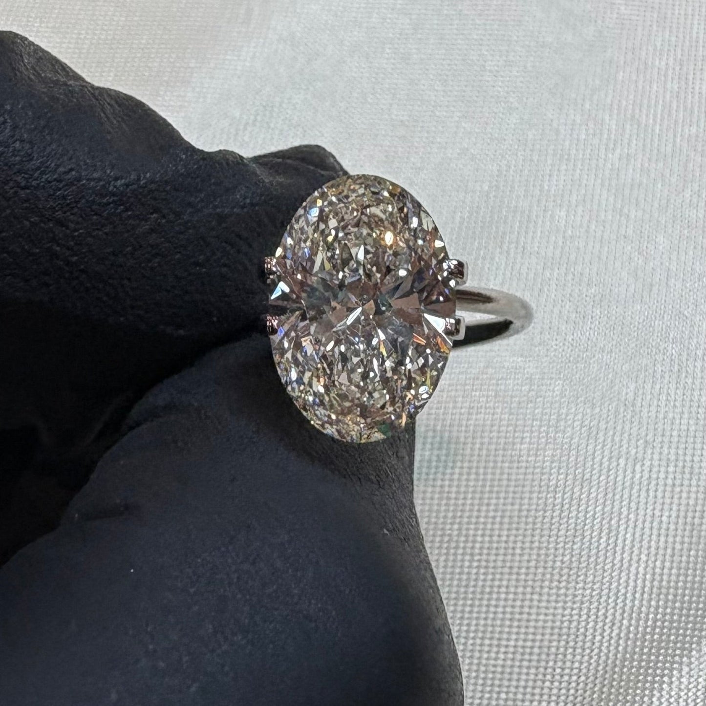 3.06 Carat F-VS1 Oval