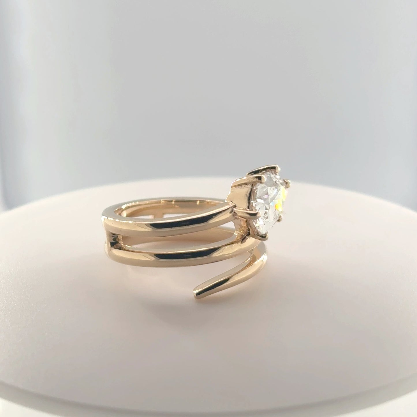 The Elika - 1.5 Carat Pear - 14k Gold Spiral Band