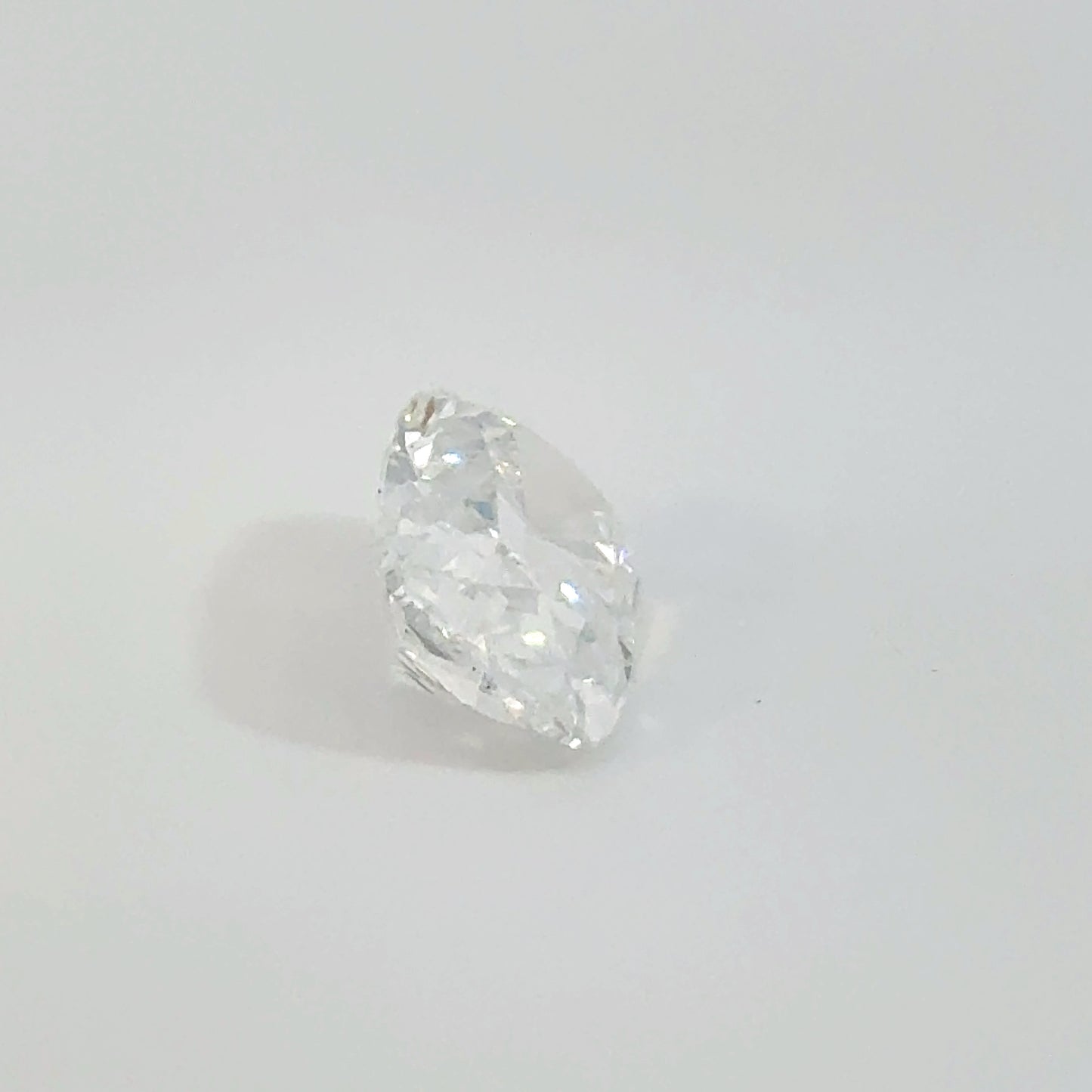 4.92 CT F VS1 Old Mine Cushion Lab-Grown Diamond – IGI Certified