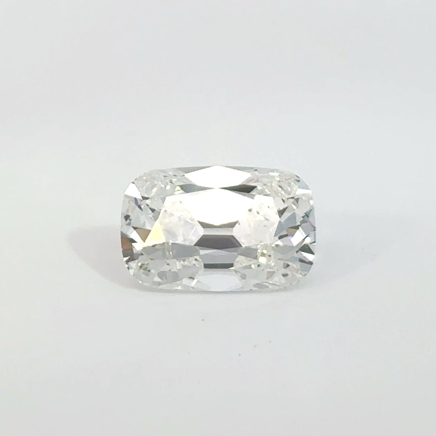 4.92 CT F VS1 Old Mine Cushion Lab-Grown Diamond – IGI Certified
