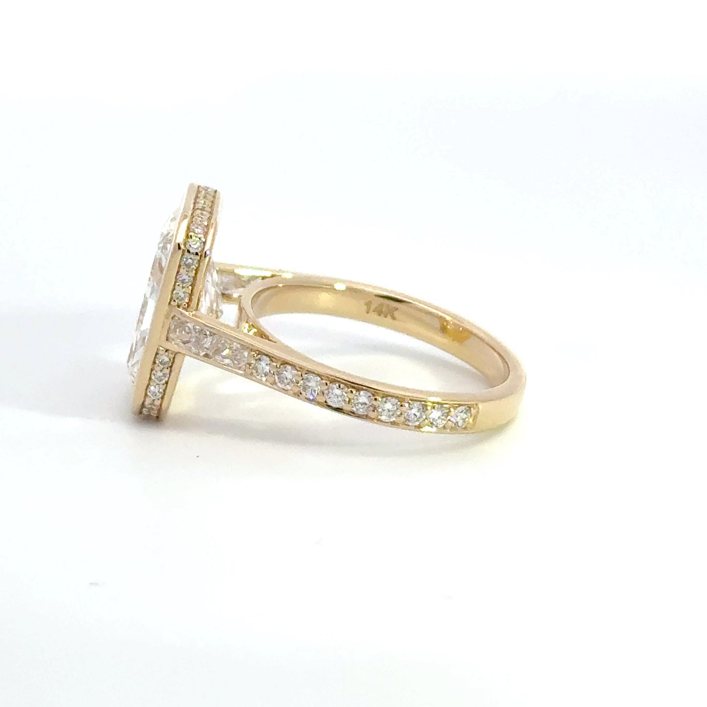 4.19CT RADIANT BEZEL RING