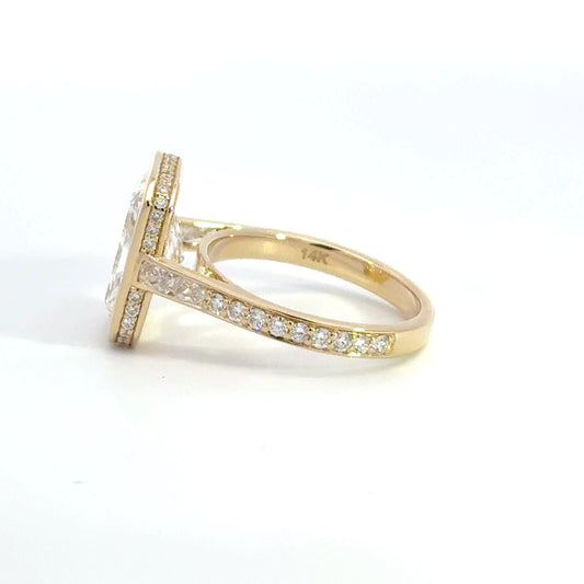 4.19CT RADIANT BEZEL RING