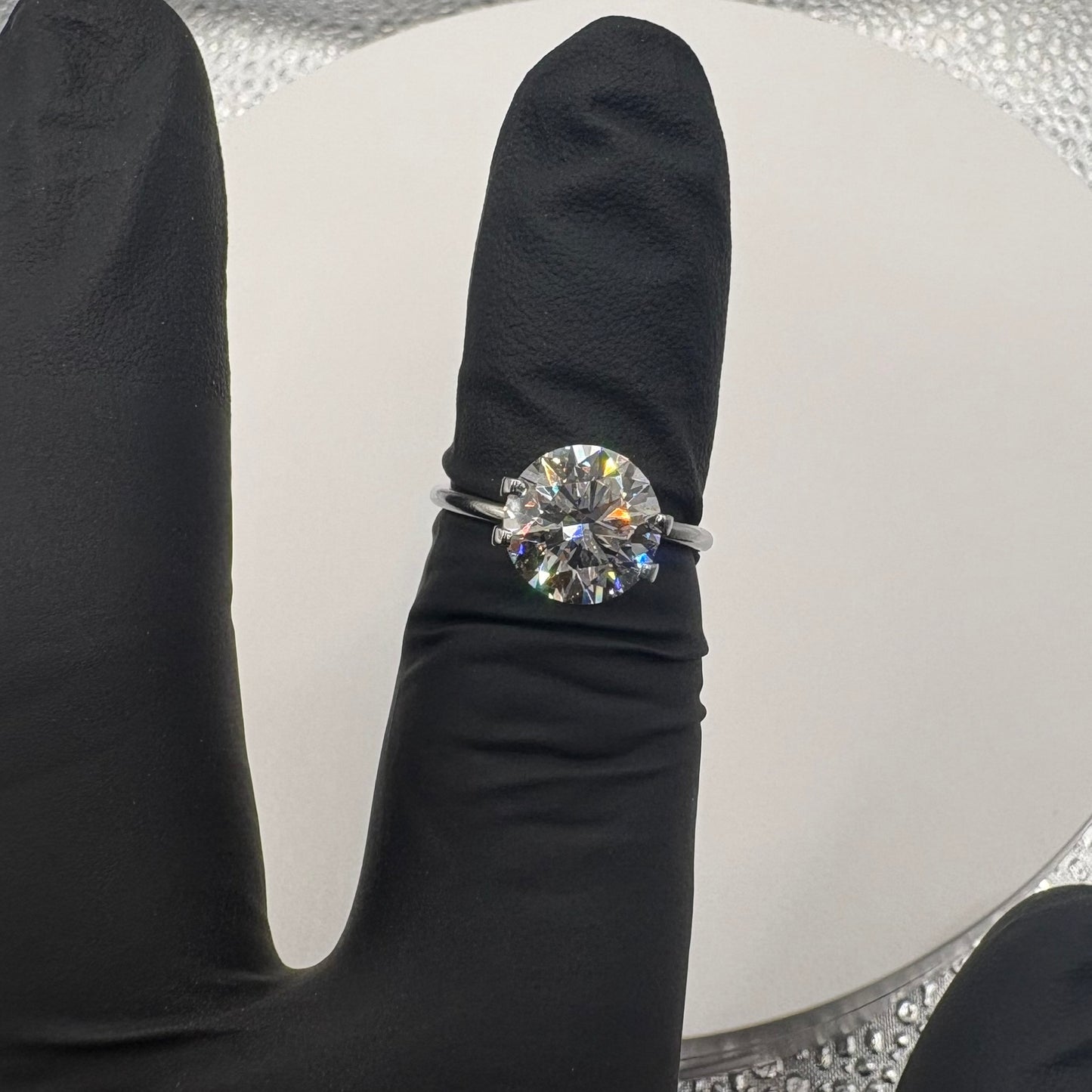 3.01 Carat F-VS1 Round