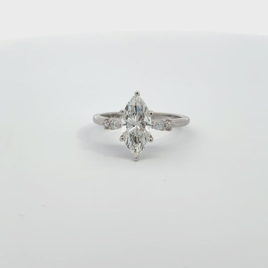 1.50 CT E VVS2 Marquise Lab-Grown Diamond – Pear & Round 0.16 CTW Mounting